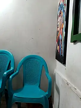 honey-suckle online show from February 16, 2026, 6:59 pm