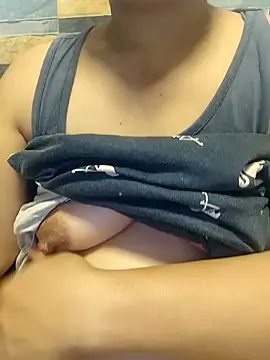 squirtshantal online show from February 10, 2026, 11:20 pm