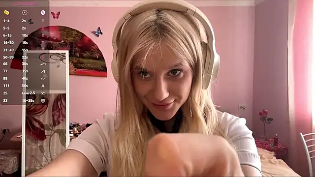 MelissaZaria online show from April 22, 2026, 6:49 am