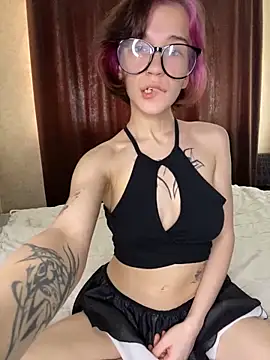 analcutie online show from March 6, 2026, 9:06 am