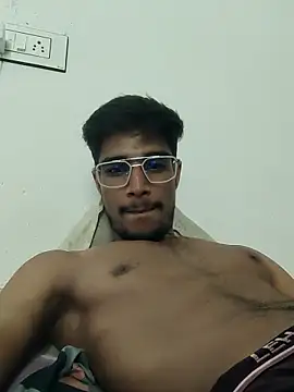 Snapshot of kaushikhotty chatting on June 7, 2026, 9:29 pm kaushikhotty online show from June 7, 2026, 9:29 pm