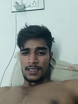 Snapshot of kaushikhotty chatting on June 8, 2026, 9:15 pm kaushikhotty online show from June 8, 2026, 9:15 pm