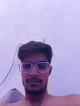 Snapshot of kaushikhotty chatting on June 11, 2026, 12:32 am kaushikhotty online show from June 11, 2026, 12:32 am