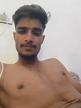 Snapshot of kaushikhotty chatting on June 18, 2026, 7:40 pm kaushikhotty online show from June 18, 2026, 7:40 pm