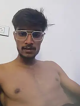 Snapshot of kaushikhotty chatting on July 17, 2026, 5:29 pm kaushikhotty online show from July 17, 2026, 5:29 pm