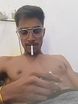 Snapshot of kaushikhotty chatting on July 24, 2026, 8:29 pm kaushikhotty online show from July 24, 2026, 8:29 pm