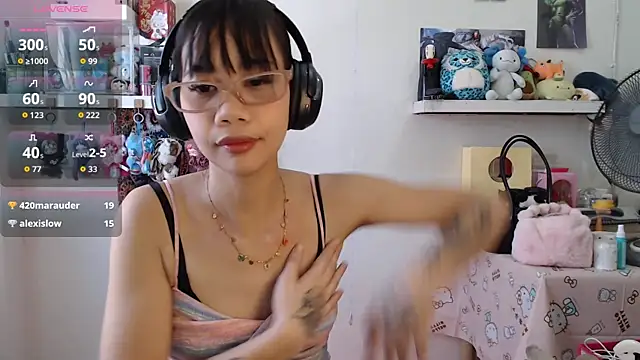 GloryKulikowski online show from March 24, 2026, 2:16 am