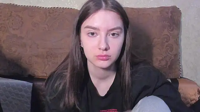 love lina muuur online show from March 5, 2026, 7:43 pm