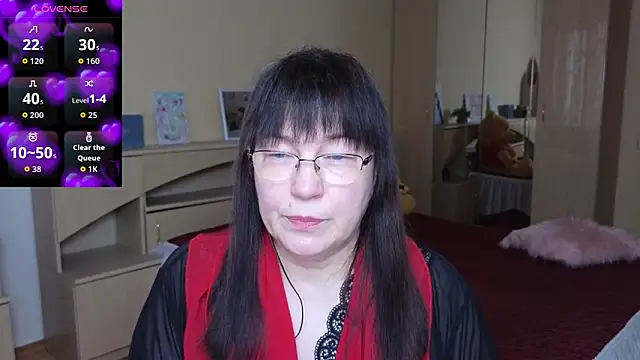 Tori Twirl online show from March 13, 2026, 5:58 am