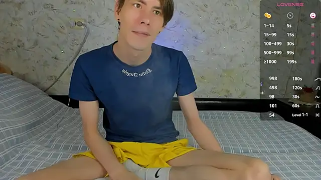 Snapshot of Erick_Wilson chatting on February 19, 2026, 5:03 am Erick Wilson online show from February 19, 2026, 5:03 am