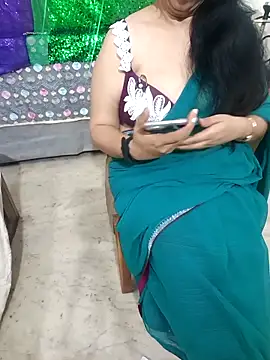 Hot Sonniyaa online show from February 14, 2026, 8:22 am