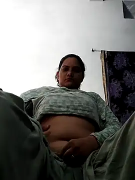 Snapshot of Anushka_Singh0 chatting on June 25, 2026, 6:18 am Anushka Singh0 online show from June 25, 2026, 6:18 am