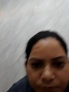 Snapshot of Anushka_Singh0 chatting on June 28, 2026, 1:11 am Anushka Singh0 online show from June 28, 2026, 1:11 am