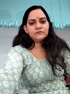 Snapshot of Anushka_Singh0 chatting on July 17, 2026, 11:06 am Anushka Singh0 online show from July 17, 2026, 11:06 am