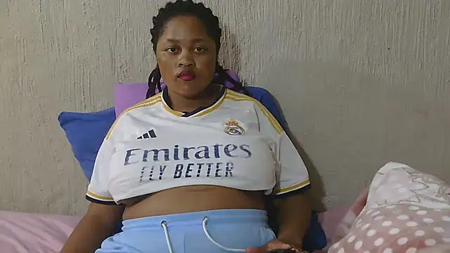 TemptingTits online show from March 4, 2026, 1:06 pm