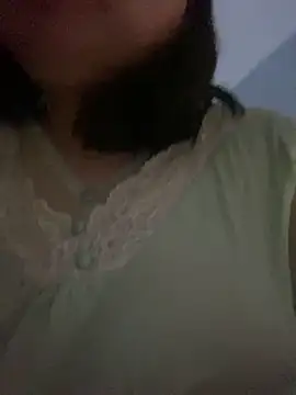 XIAXIA66 online show from March 5, 2026, 3:52 pm