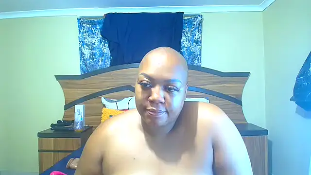 Queenxxxjesy online show from April 6, 2026, 8:21 pm