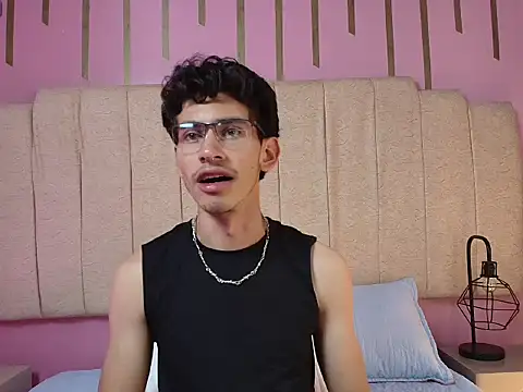 skinny jean  online show from February 27, 2026, 8:20 pm