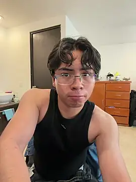 BentoBoxxx online show from April 19, 2026, 7:16 pm