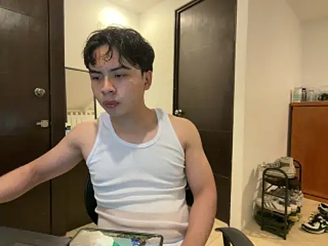BentoBoxxx online show from May 7, 2026, 1:00 am