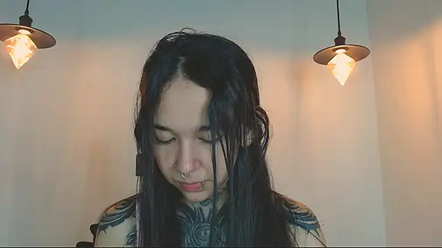 alien eyes09 online show from March 16, 2026, 2:06 am