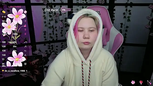 kitsune little online show from April 7, 2026, 11:37 pm