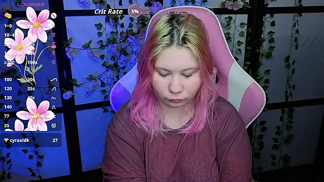 kitsune little online show from April 22, 2026, 11:06 pm