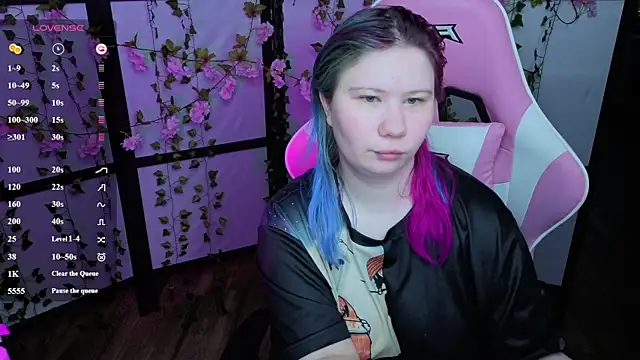 kitsune little online show from June 16, 2026, 12:13 am