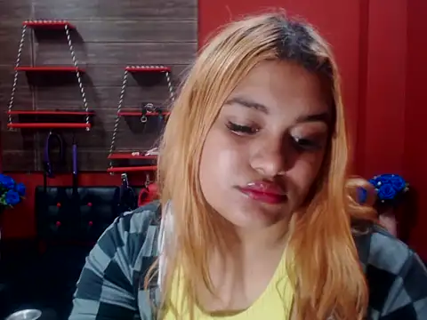 Alicefetishxxx online show from February 12, 2026, 5:41 pm