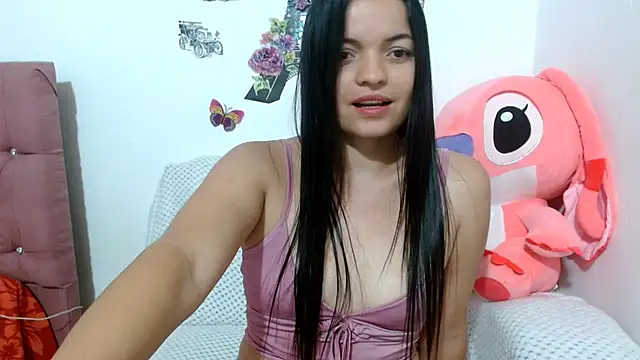 Snapshot of sweett_2026 chatting on June 1, 2026, 1:07 am sweett 2026 online show from June 1, 2026, 1:07 am