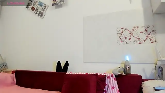 EVELYNA88 online show from July 21, 2026, 10:23 pm