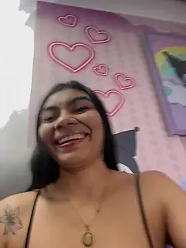 eimmy  skinny online show from June 24, 2026, 11:04 pm