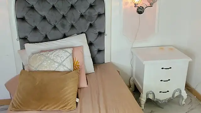 angelsky11 online show from March 10, 2026, 7:30 pm