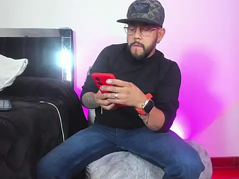 King bear 25 online show from March 4, 2026, 2:06 am