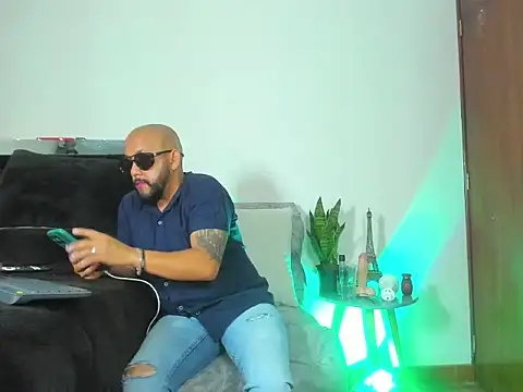 King bear 25 online show from March 7, 2026, 3:36 am