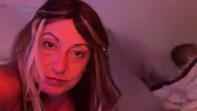 Snapshot of Trophy_Milf chatting on March 23, 2026, 7:01 am Trophy Milf online show from March 23, 2026, 7:01 am