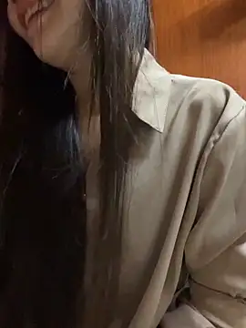 Snapshot of lau-11 chatting on March 4, 2026, 12:27 am lau-11 online show from March 4, 2026, 12:27 am