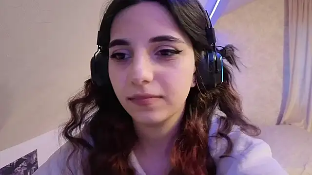 Blissmissataeses online show from March 5, 2026, 11:50 am