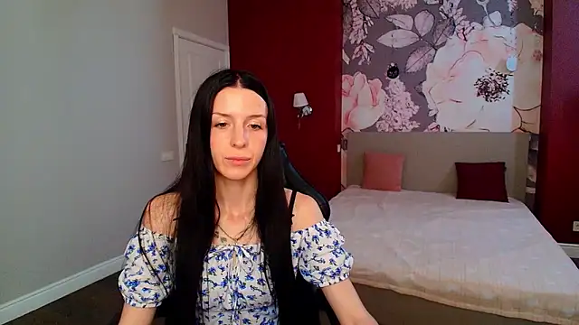NoirDiva online show from June 10, 2026, 11:53 am