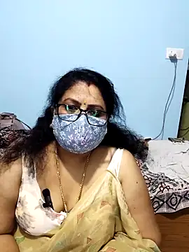 Kannadasexywifes online show from April 19, 2026, 6:10 pm