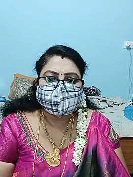 Kannadasexywifes online show from May 16, 2026, 11:36 pm