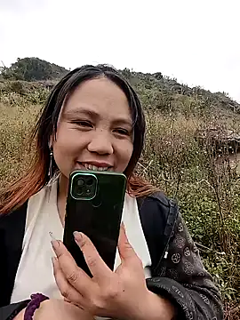 Pretty girl 2 online show from March 4, 2026, 6:08 am