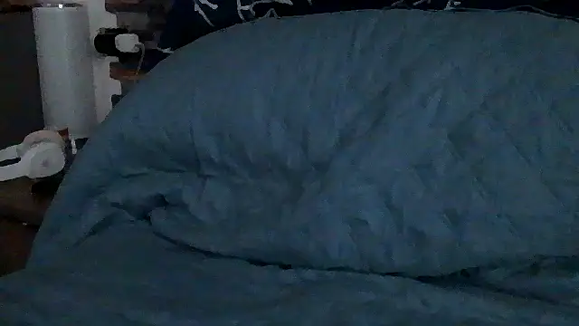 luanahot1 online show from April 20, 2026, 11:46 am