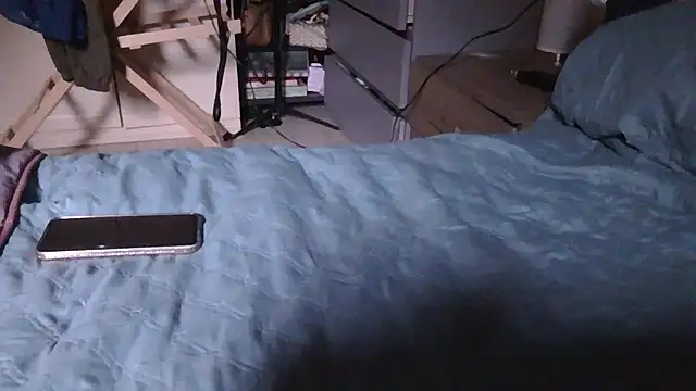 luanahot1 online show from April 21, 2026, 6:52 am