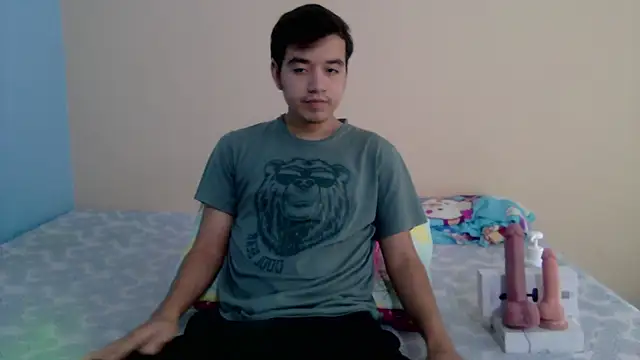 Snapshot of IronDante chatting on May 12, 2026, 12:13 pm IronDante online show from May 12, 2026, 12:13 pm