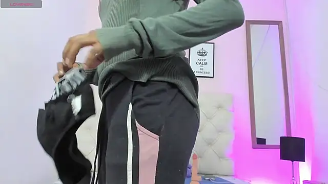 CharleneSmith online show from April 7, 2026, 7:36 pm