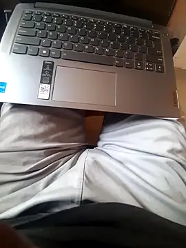 0BANANABANANA0 online show from February 23, 2026, 8:33 am