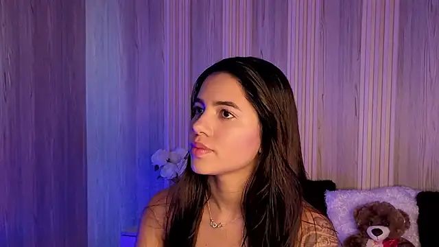 Isabellaa Rosee online show from July 16, 2026, 7:42 pm