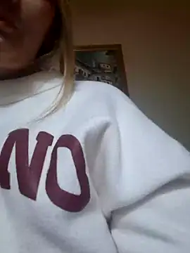 panterasexx online show from February 25, 2026, 2:32 am