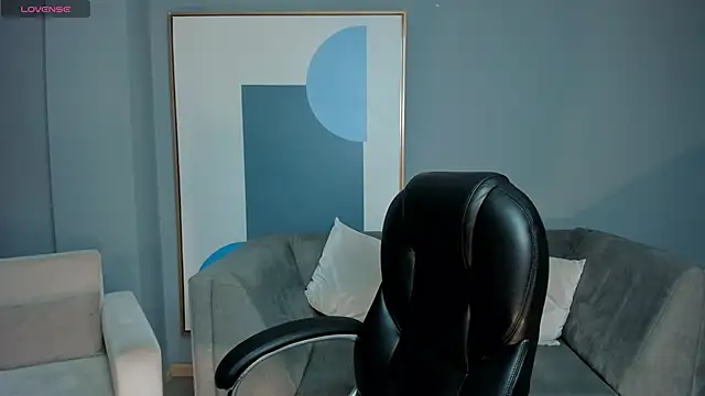 CarolineEvans x online show from February 22, 2026, 4:24 am